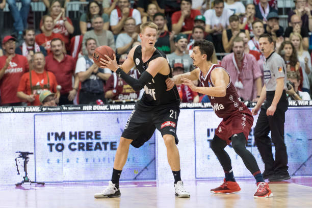 球队中场核 球队中场核